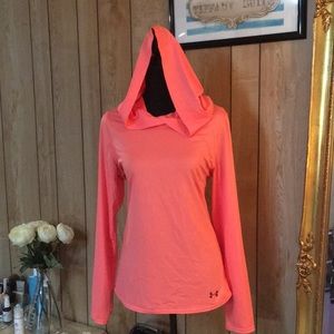 Under Armour  iso-chill long sleeve